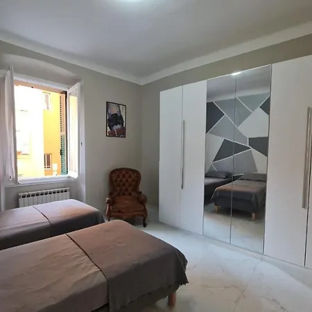 Apartmán Ampio Con 2 Posti Auto E Cortile *