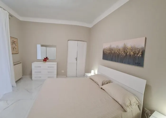 Ampio Con 2 Posti Auto E Cortile Lejlighed *