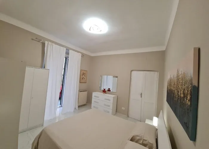 Lejlighed Ampio Con 2 Posti Auto E Cortile